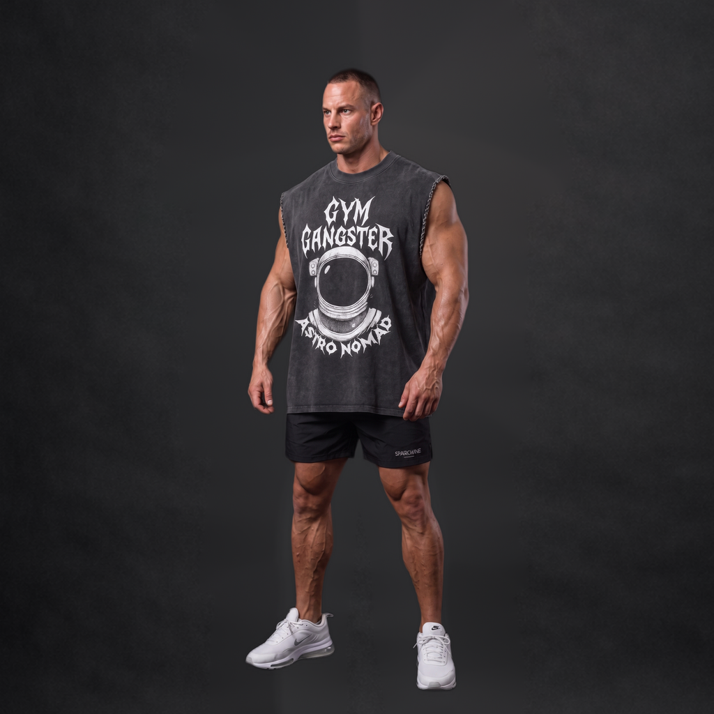 Gym Gangster - model three-quarter